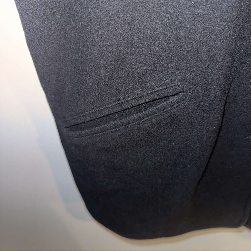 J. Jill Wool Blend Coat Women’s Size Medium Black Pea Coat‎ Mid Length 3 Button - Picture 3 of 12